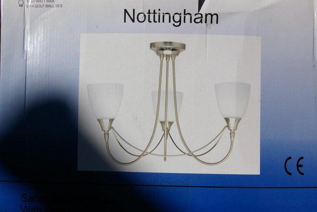 Image 2 of Triple pendant light fitting