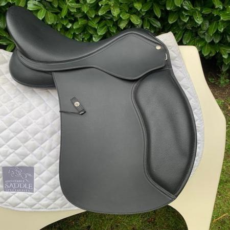 Image 13 of Wintec wide 17 inch new shape gp saddle