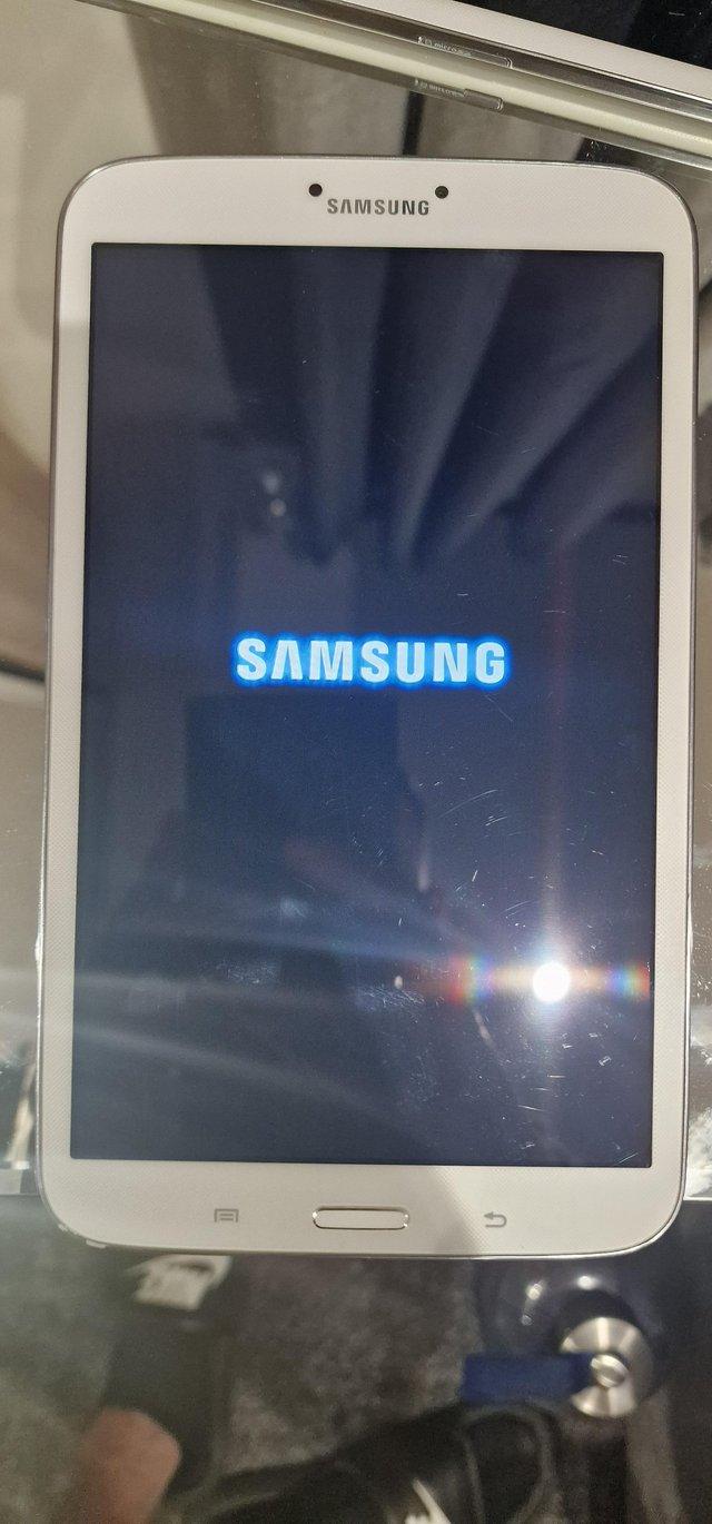 Preview of the first image of Samsung Tab 3 tablet.....