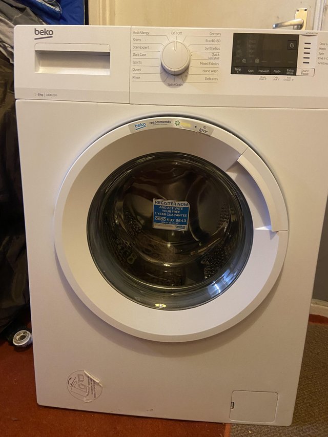 Preview of the first image of Beko washing machine 9kg.