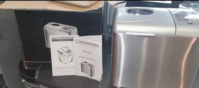 Image 3 of Cookworks BreadMaker with instructions