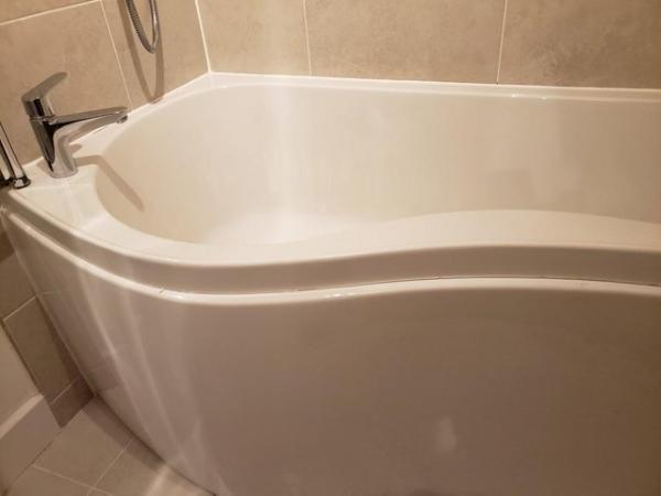 Image 2 of Shower Bath, Left side curve, White Acrylic