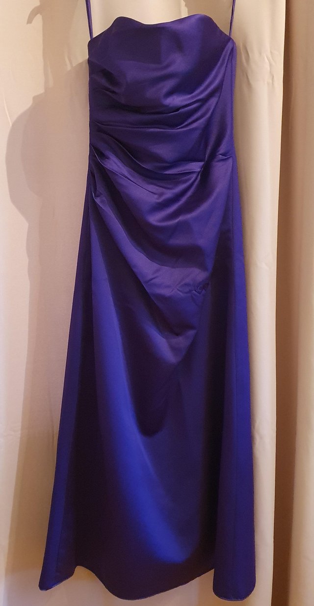 Preview of the first image of Purple Prom Bridesmaid Corset Back Strapless Dress size 12.