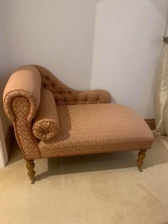 Image 3 of Beautiful small upholstered Chaise longue