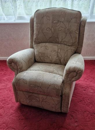 Image 2 of Manual Recliner Chair in Beige