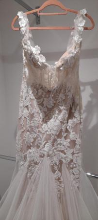 Image 4 of Enzoani Narine ivory Wedding Dress by Blue Enzoani