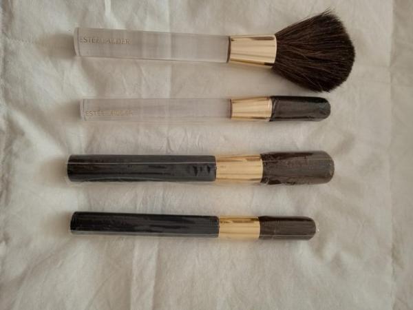 Image 1 of Estee Lauder Make-Up Brushes