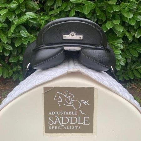 Image 13 of Bates Wide All Purpose 17 inch saddle