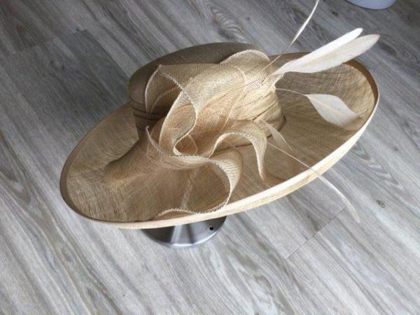 Image 1 of Wedding hat - Cream coloured as new