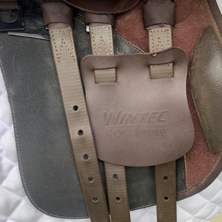 Image 21 of Wintec 15 inch 500 model pony saddle (S3049)