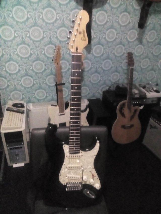 Preview of the first image of Encore stratocaster late 90's used £120.