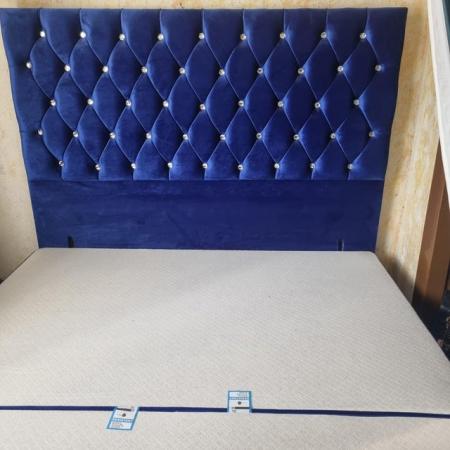 Image 1 of King size velvet bed with mattress