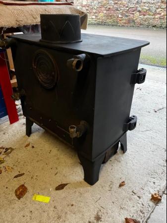 Image 2 of Hunter 8B multifuel boiler stove