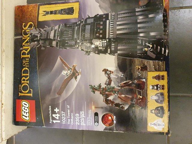 Preview of the first image of Lego LOTR 10237 Tower of Orthanc.