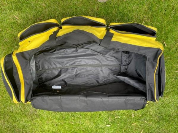 Image 3 of Bear Cricket Wheelie Kit Bag