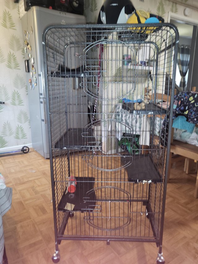 Preview of the first image of 6 level cage.as new bought wrong one only used a few weeks.