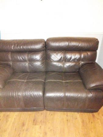 Image 3 of Second Hand Leather recliner sofa