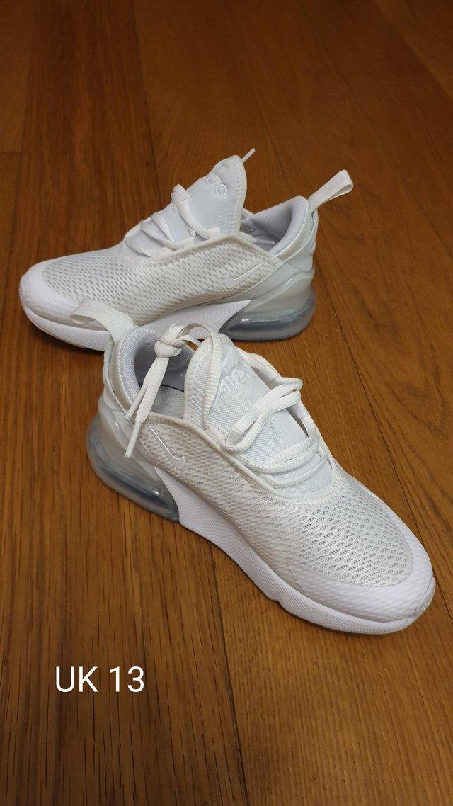 Preview of the first image of Girls Nike Air 270 UK 13 in White.
