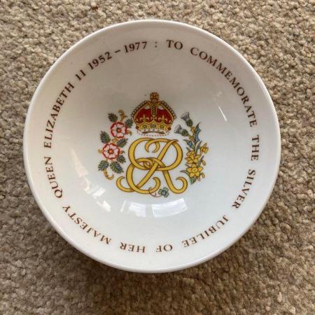 Image 1 of Royal Commemorative dishes x 2