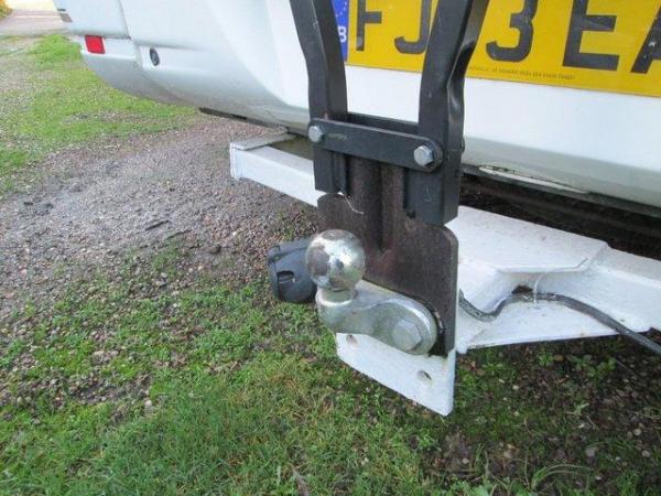 Image 3 of Tow bar bracket 3 cycle carrier