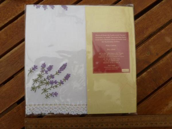 Image 2 of Lavender themed tray cloth.............