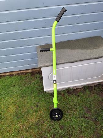 Image 2 of As New!!  Draper Rotary Lawn Edger