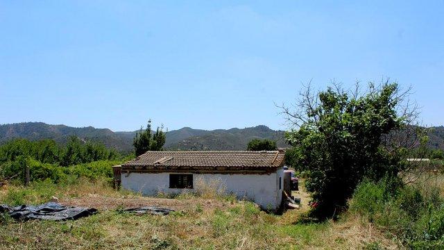 Preview of the first image of aragon district bungalow spainish finca.