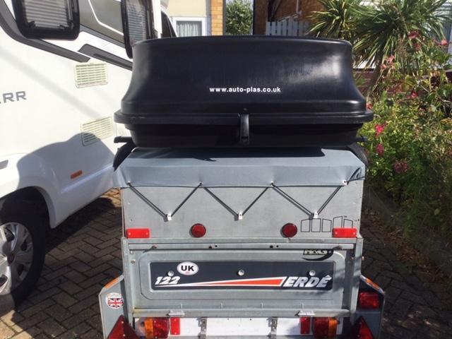 Preview of the first image of ERDE 122 TRAILER with Top Box & Cycle Rack.
