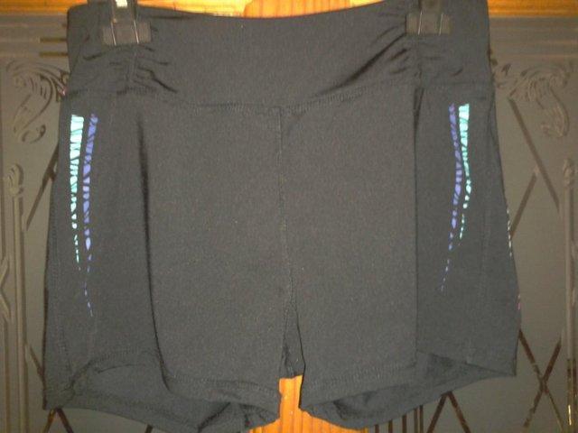 Preview of the first image of Ladies Kyodan sports gym yoga shorts   Size M.