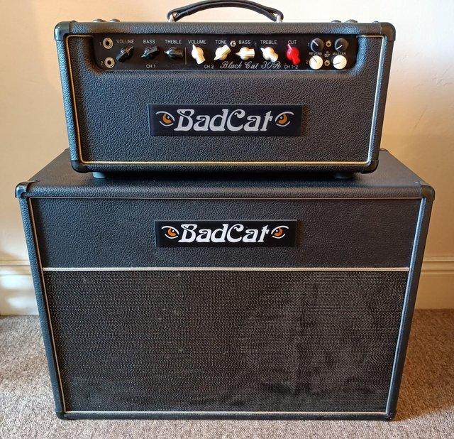 Preview of the first image of Bad Cat black Cat 30R + 2 x 12 Cabinet.