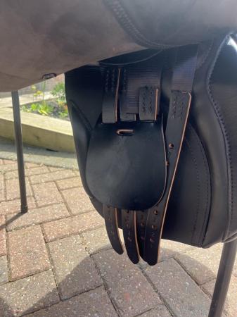 Image 5 of GP black 16” medium Farrington saddle