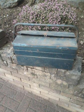 Image 3 of Vintage Cantilever tool box, 5 tray 17 inch long.