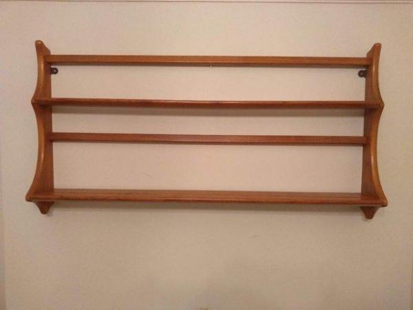 Image 1 of Ercol Golden Dawn Plate Rack immaculate