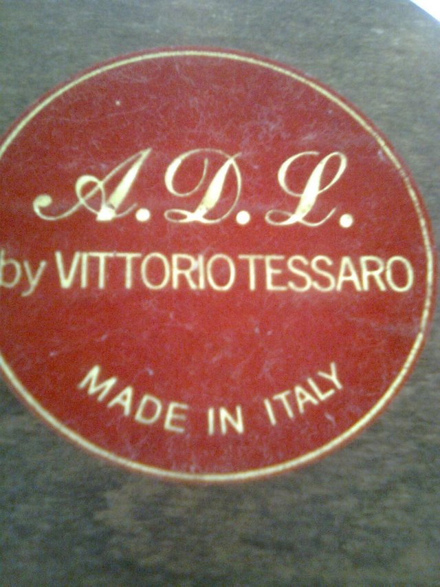 Preview of the first image of Vittorio Tessaro Ornament.