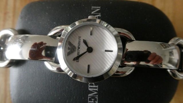 Preview of the first image of Ladies watch - Emporio Armani AR0759.