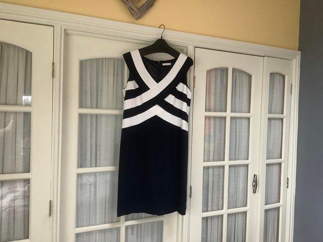 Preview of the first image of Jacques Vert Dress in blue & cream.