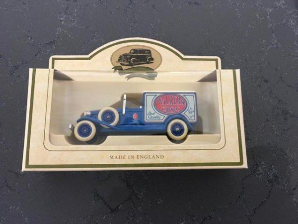 Image 2 of Eleven collectible dinky toys still boxed