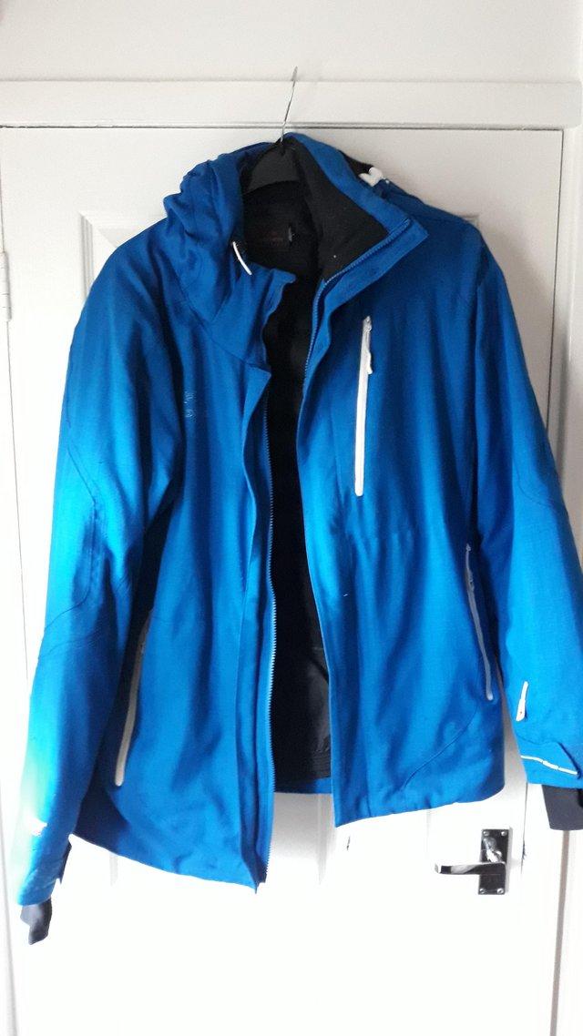 Preview of the first image of Mens eider ski coat large.