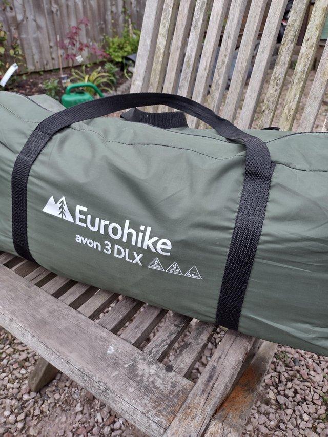 Preview of the first image of Eurohike Avon DLX 3 man green tent..