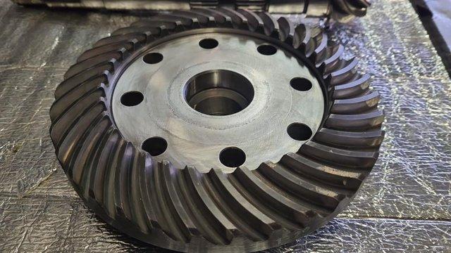 Preview of the first image of Crown wheel and pinion for Maserati Merak.