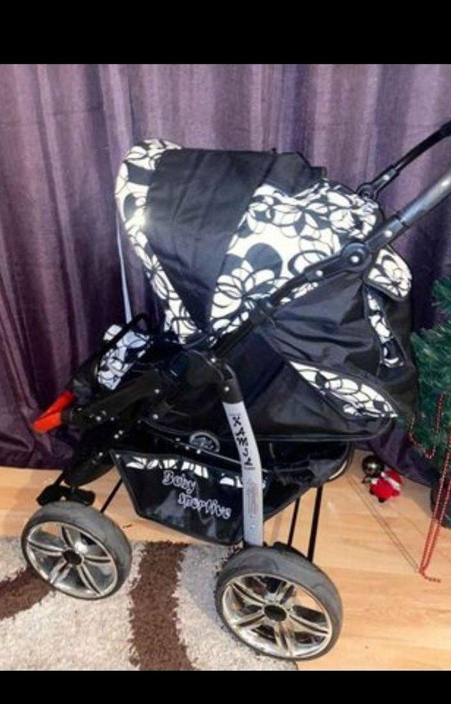 Preview of the first image of Pram chairpram kids pram chair.