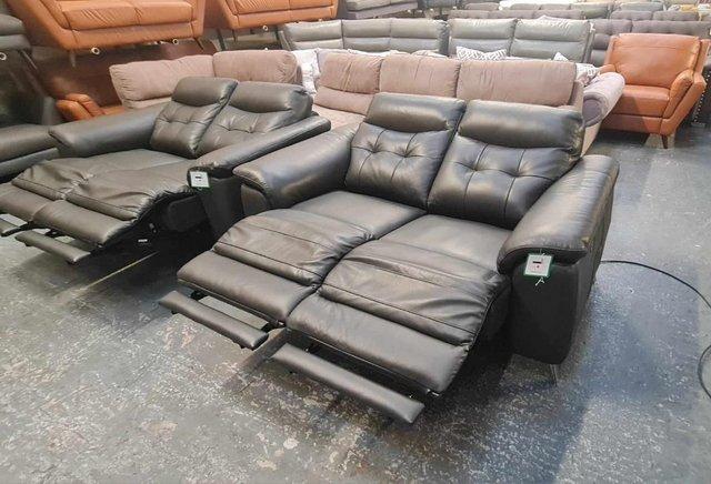 Image 10 of La-z-boy Sloane grey leather recliner 2x2 seater sofas
