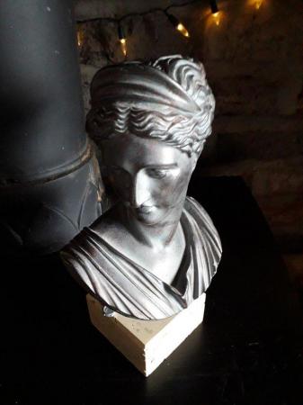 Image 2 of model...of...a. grecian ..lady..ornamental..bust,