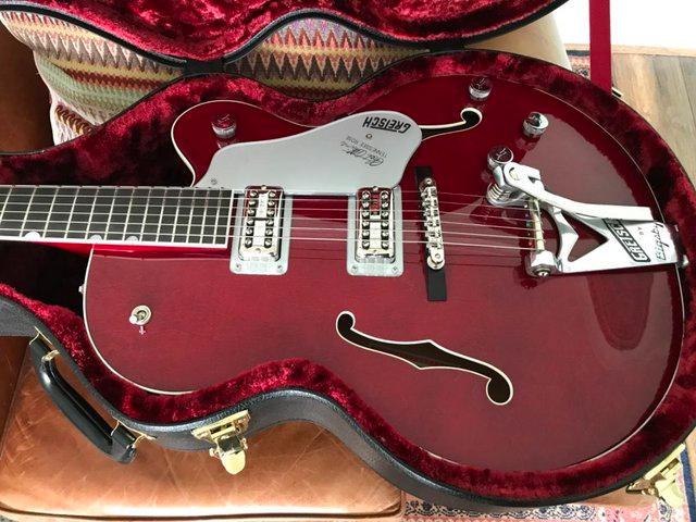 Preview of the first image of GRETSCH CHET ATKINS TENNESSEEROSE.