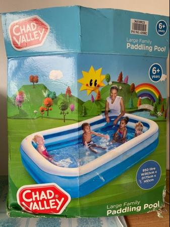 Image 1 of Chad Valley Paddling Pool