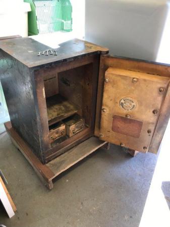 Image 1 of Antique and collectible security safe