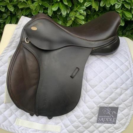 Image 1 of Kent & Masters 15.5 inch Pony Club saddle