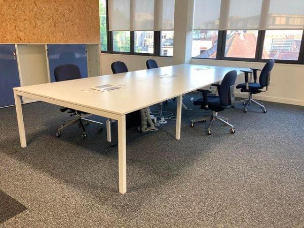 Image 3 of 8 white 6-pod/bench/hot desk office business desk/tables