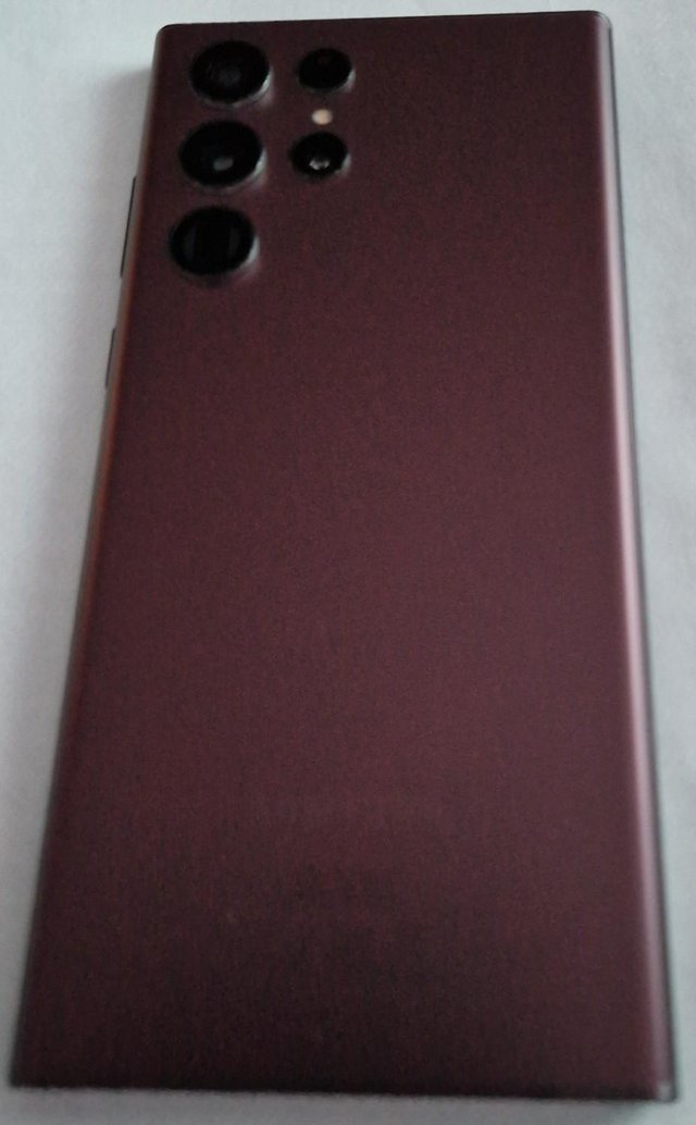 Preview of the first image of Samsung Galaxy S22 Ultra 5G Unlocked New, In box with USB.