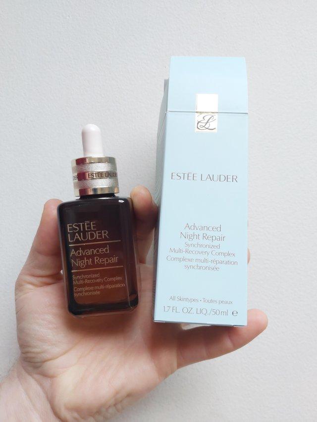 Preview of the first image of Estee Lauder Advanced Night Repair Serum Synchronized Multi-.
